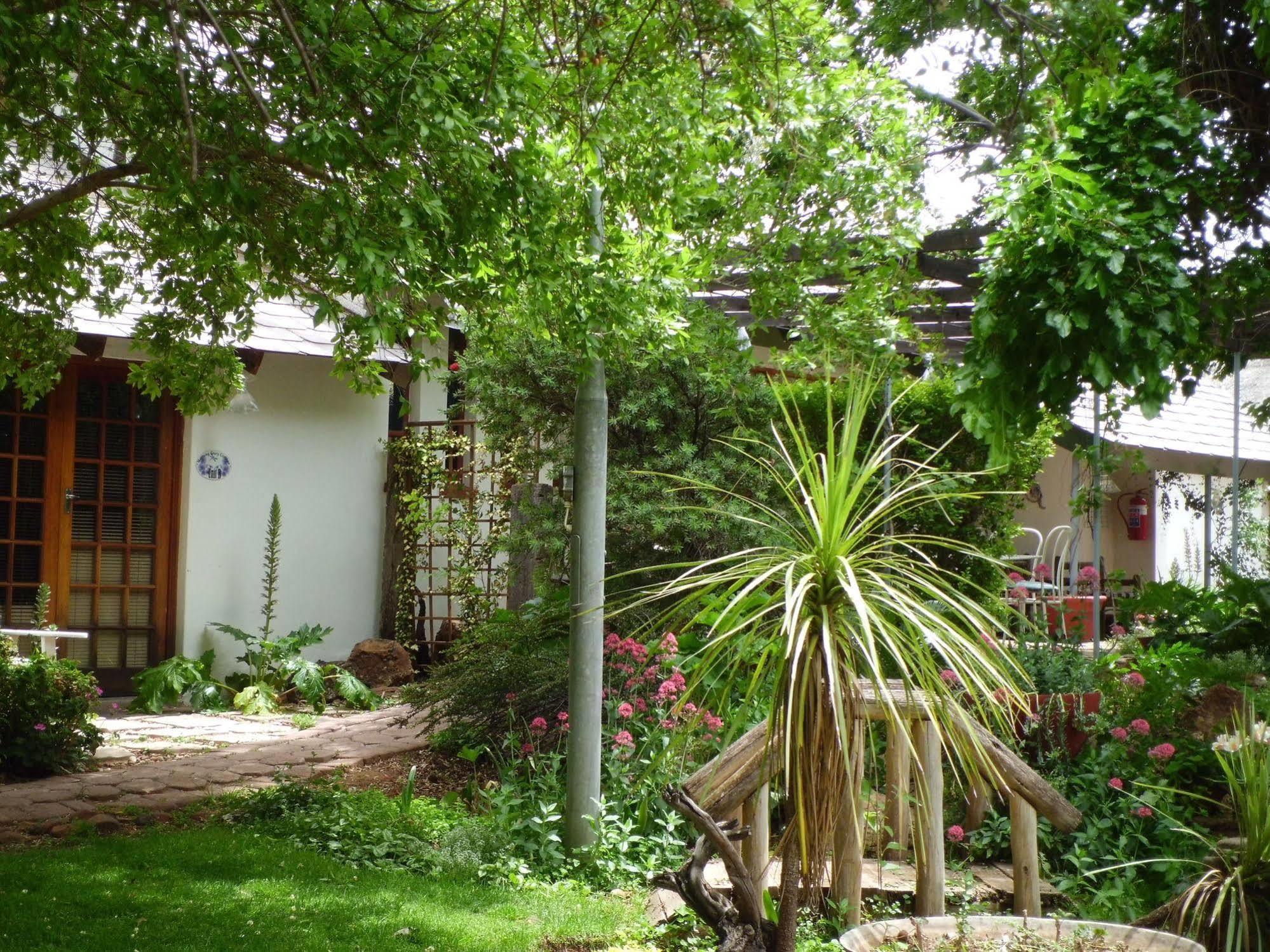 Morning Glory Cottages Venterstad 外观 照片